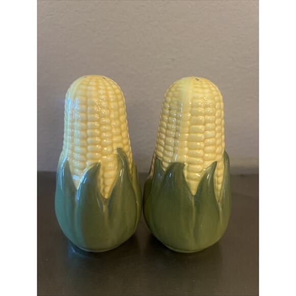 Shawnee Pottery Corn King Large Tall Salt and Pepper Shaker Set Vtg 5.5" - Picture 1 of 7